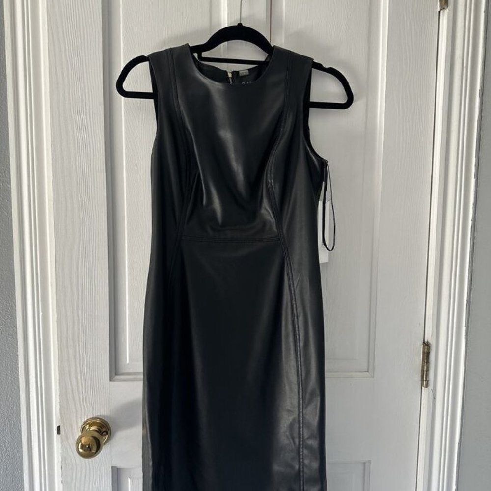 NEW WITH TAGS**CALVIN KLEIN**SUPER SOFT **BLACK*SHEATH DRESS*SIZE 6
